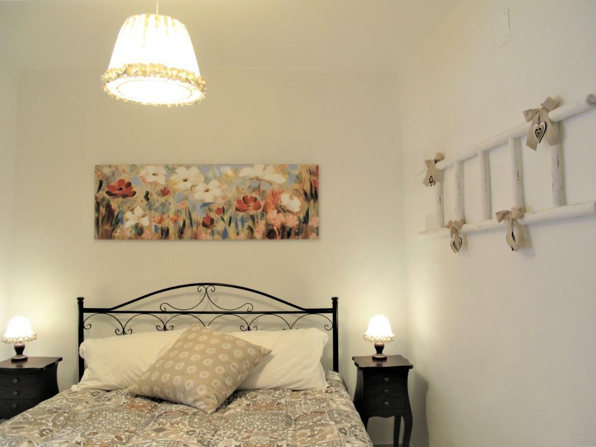 הוילה אלברובלו Trullo "Vicolo Fiorito" מראה חיצוני תמונה